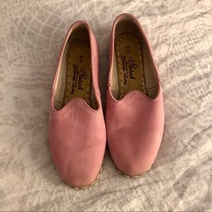 Sabah women’s shoe in pink